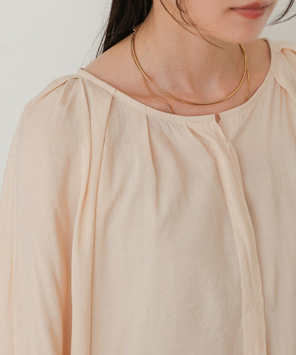 front tuck blouse