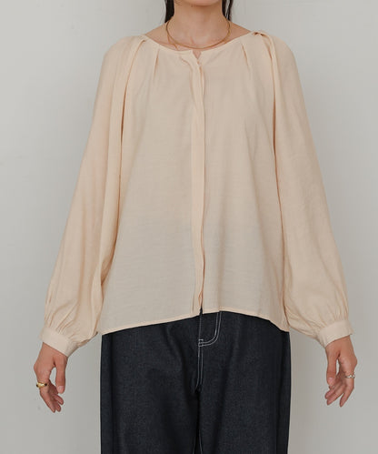 front tuck blouse