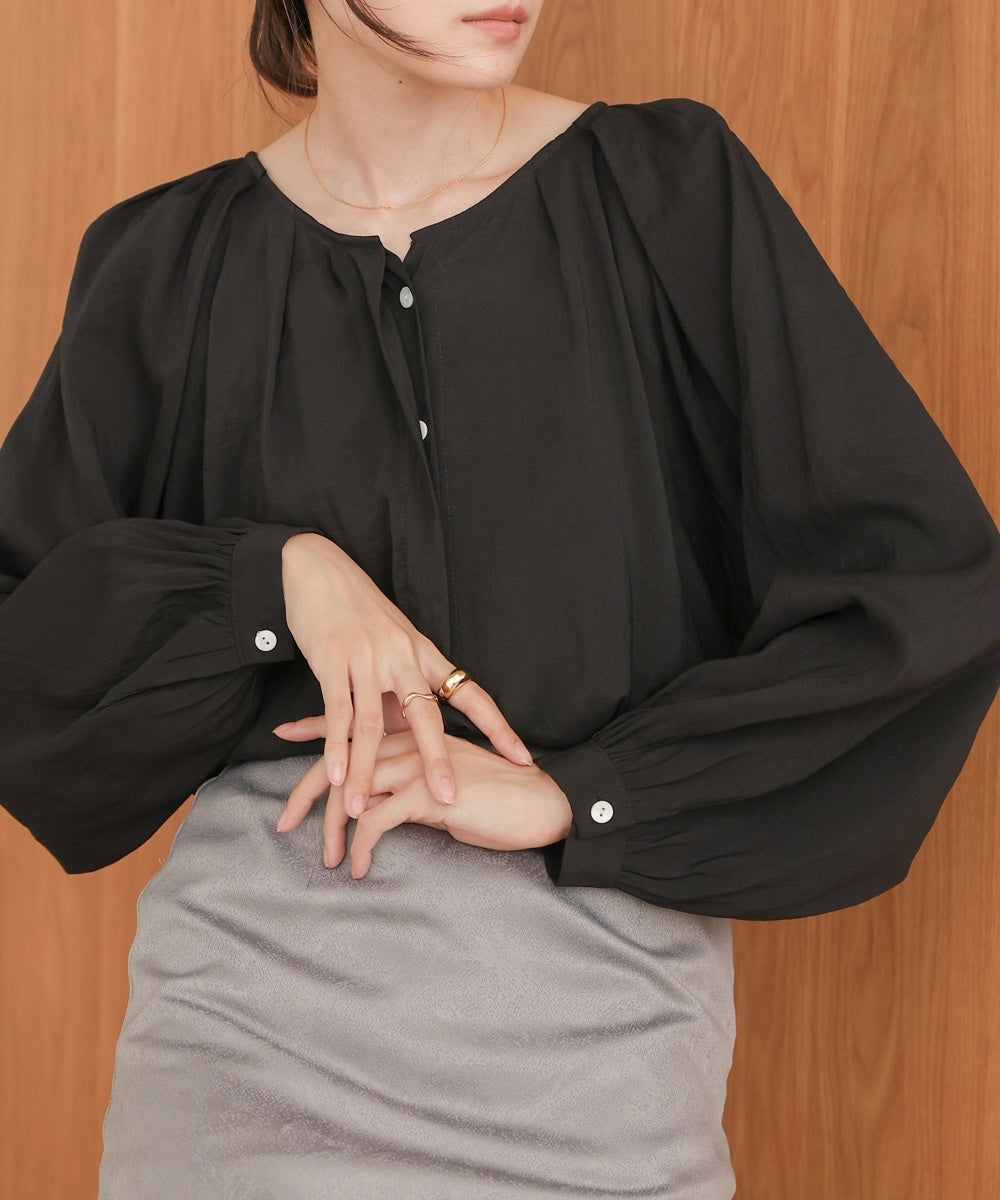 front tuck blouse