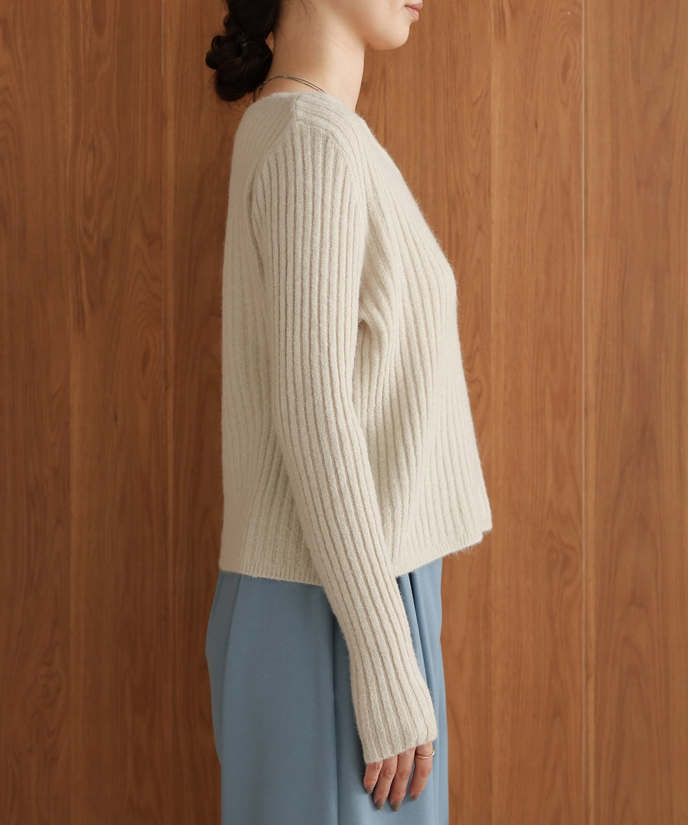 switching knit tops