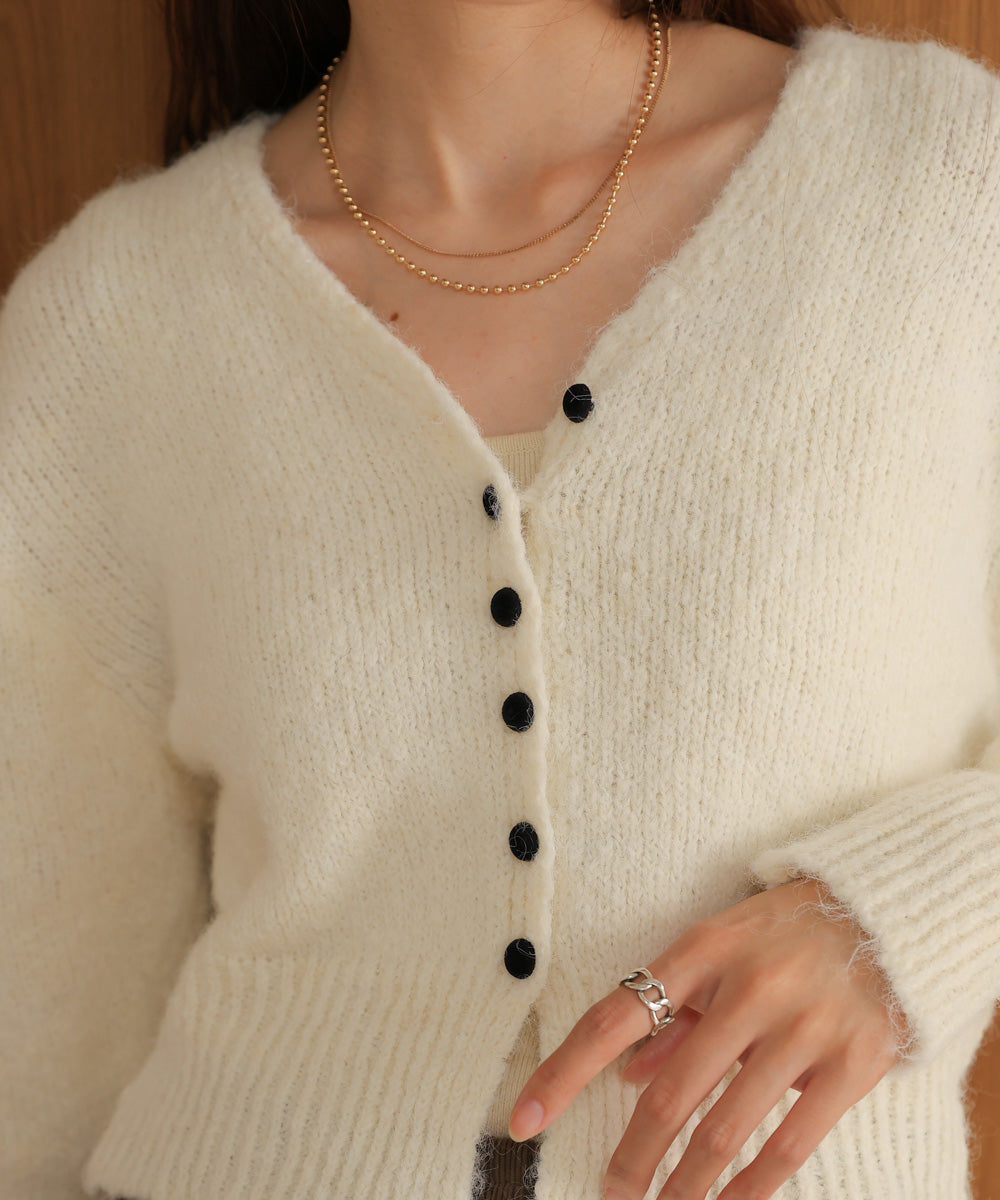 ［KNIT20％OFF］short shaggy covered-button cardigan