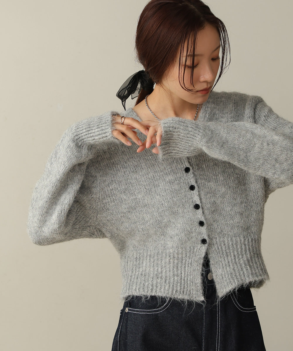 ［KNIT20％OFF］short shaggy covered-button cardigan