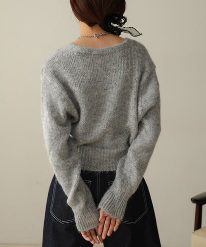 ［KNIT20％OFF］short shaggy covered-button cardigan