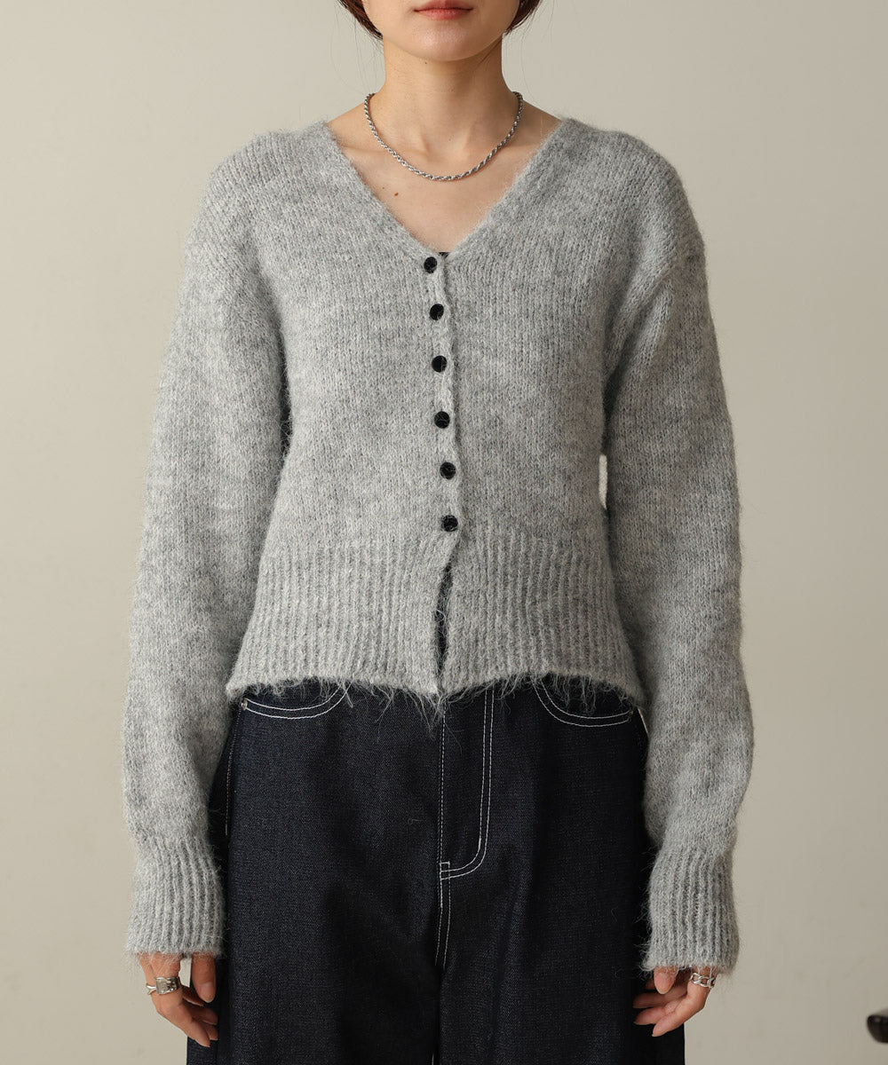 ［KNIT20％OFF］short shaggy covered-button cardigan