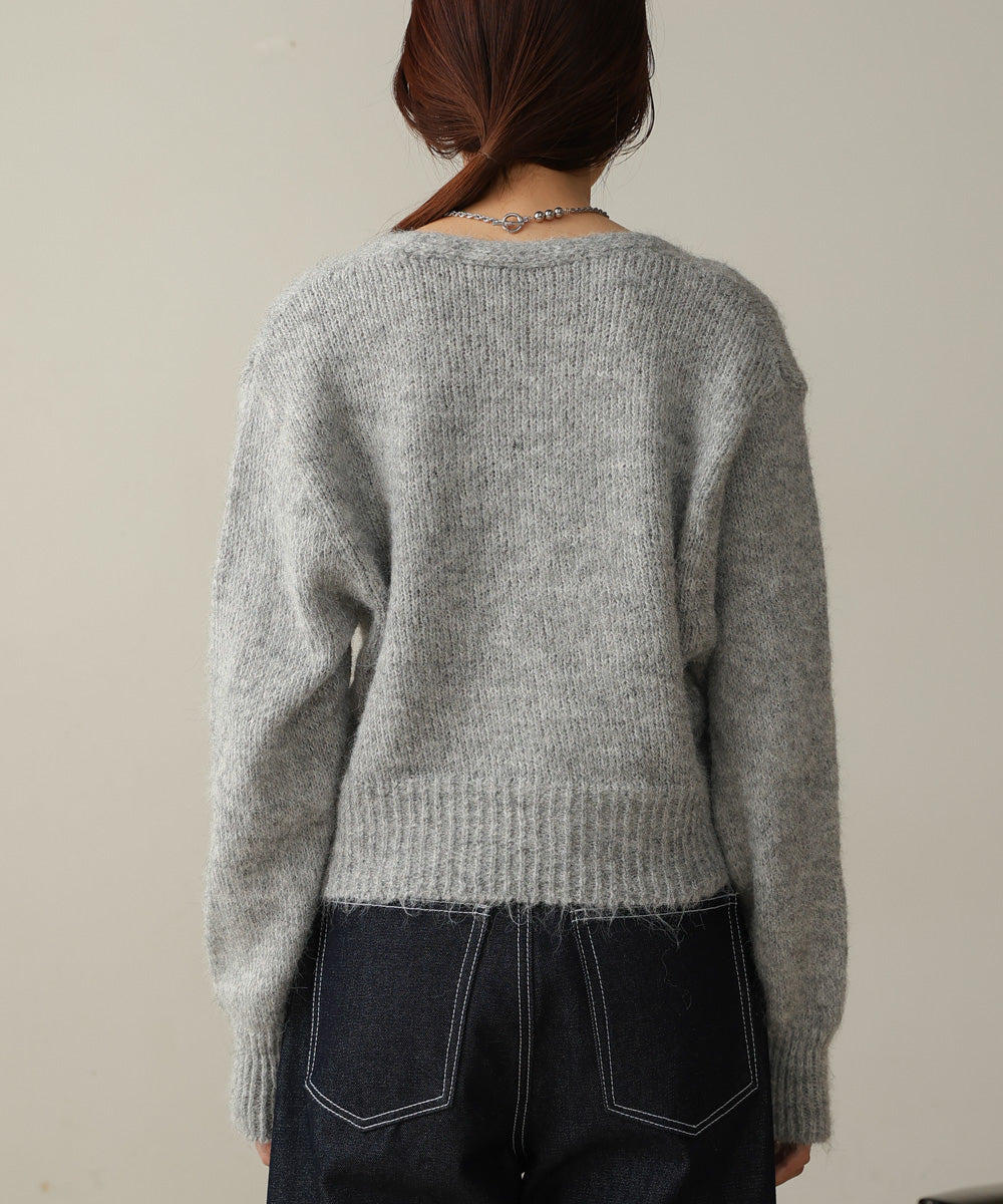 ［KNIT20％OFF］short shaggy covered-button cardigan