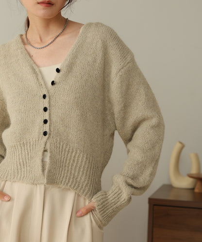 ［KNIT20％OFF］short shaggy covered-button cardigan