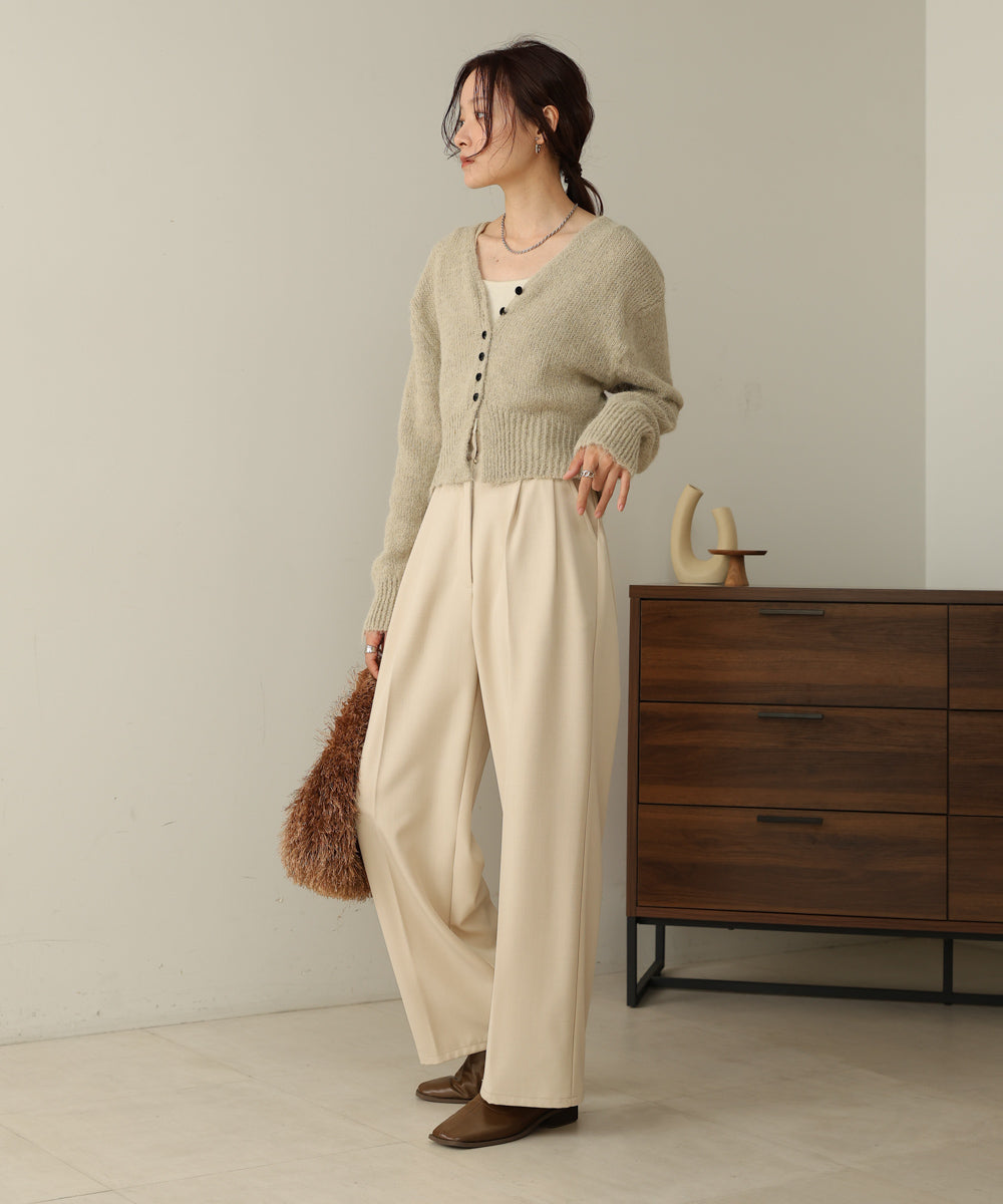 ［KNIT20％OFF］short shaggy covered-button cardigan