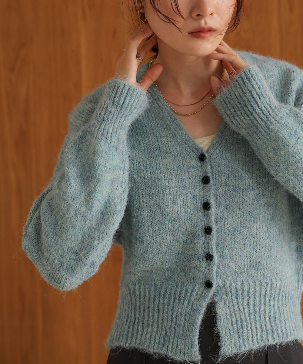 ［KNIT20％OFF］short shaggy covered-button cardigan