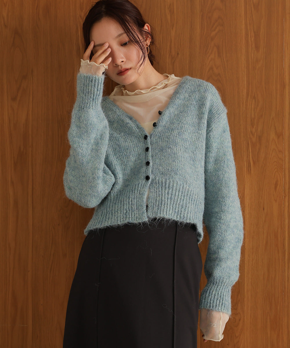 ［KNIT20％OFF］short shaggy covered-button cardigan