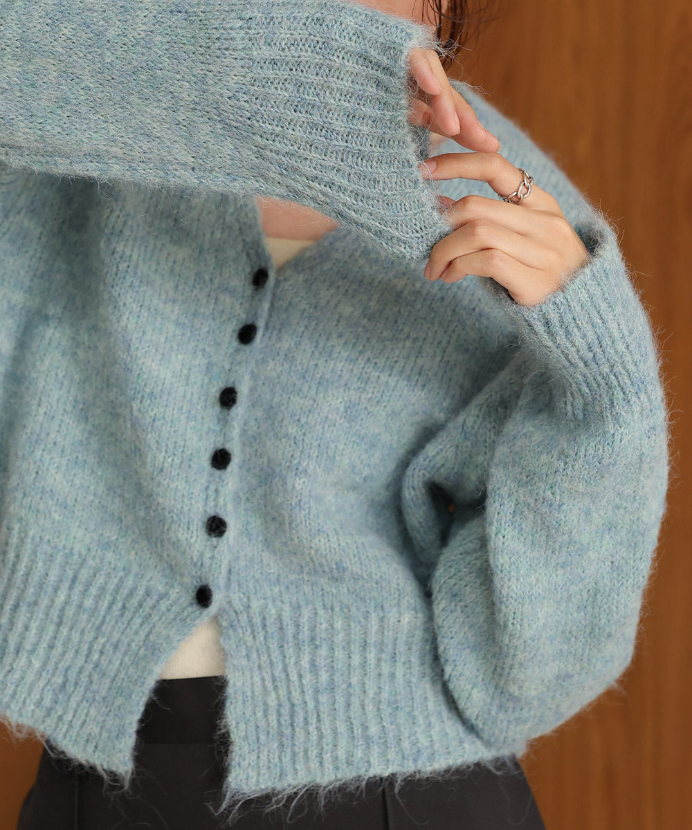 ［KNIT20％OFF］short shaggy covered-button cardigan