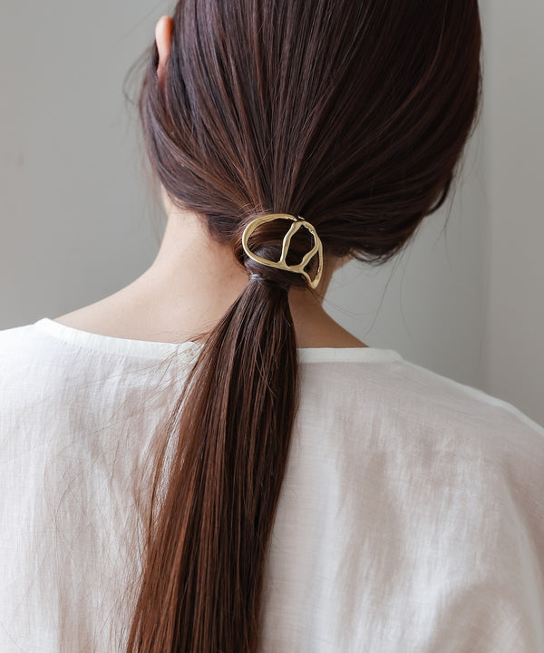matte metal nuance hair cuff