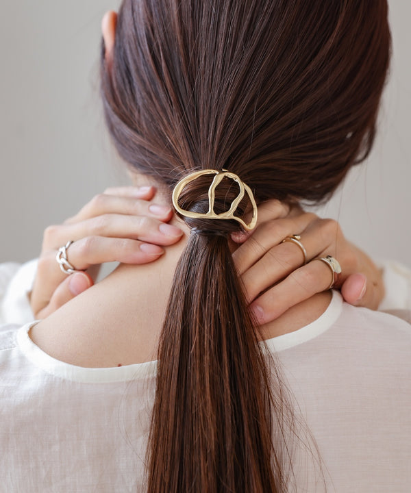matte metal nuance hair cuff