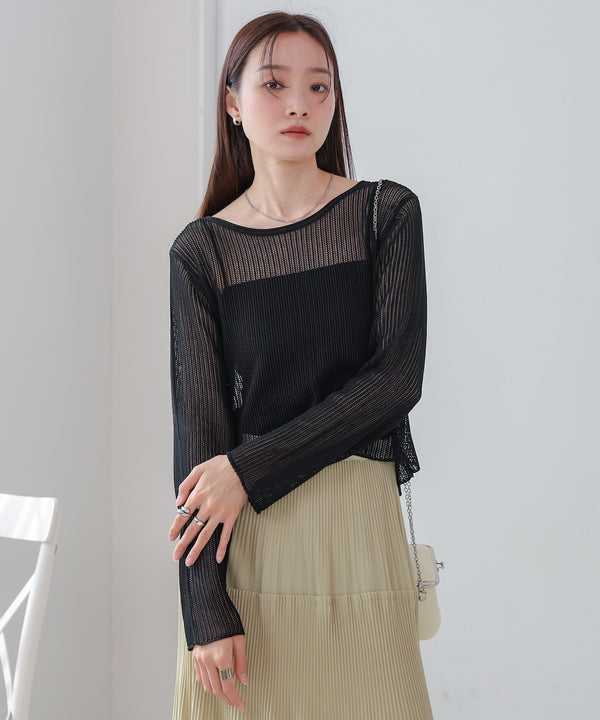 バックデザインメッシュニットトップス