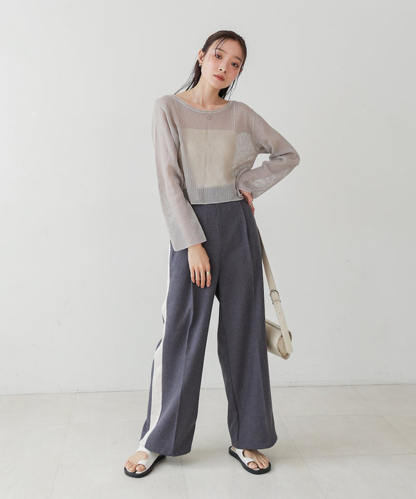 バックデザインメッシュニットトップス