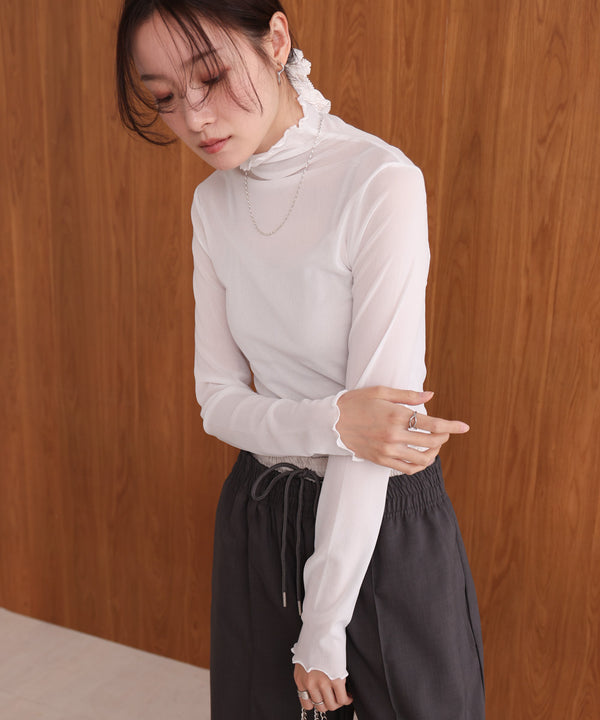 シアーハイネックメロートップス