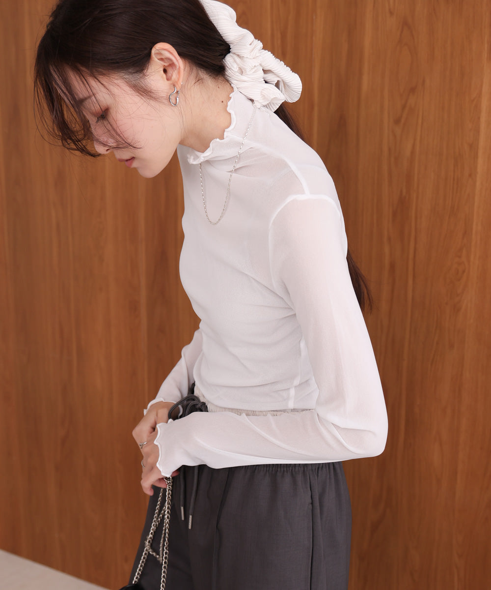 シアーハイネックメロートップス