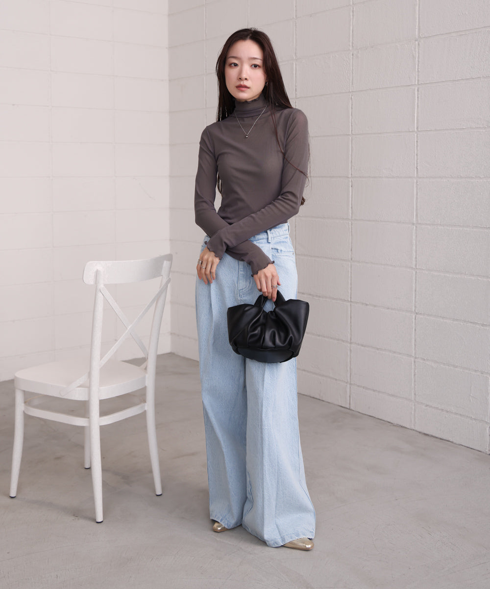 シアーハイネックメロートップス