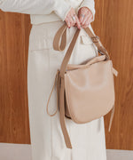 サイドベルトデザインショルダーバッグ