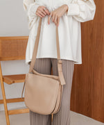 サイドベルトデザインショルダーバッグ