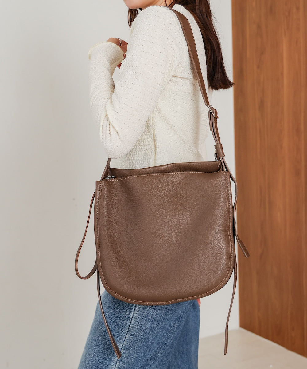 side belt design shoulder bag