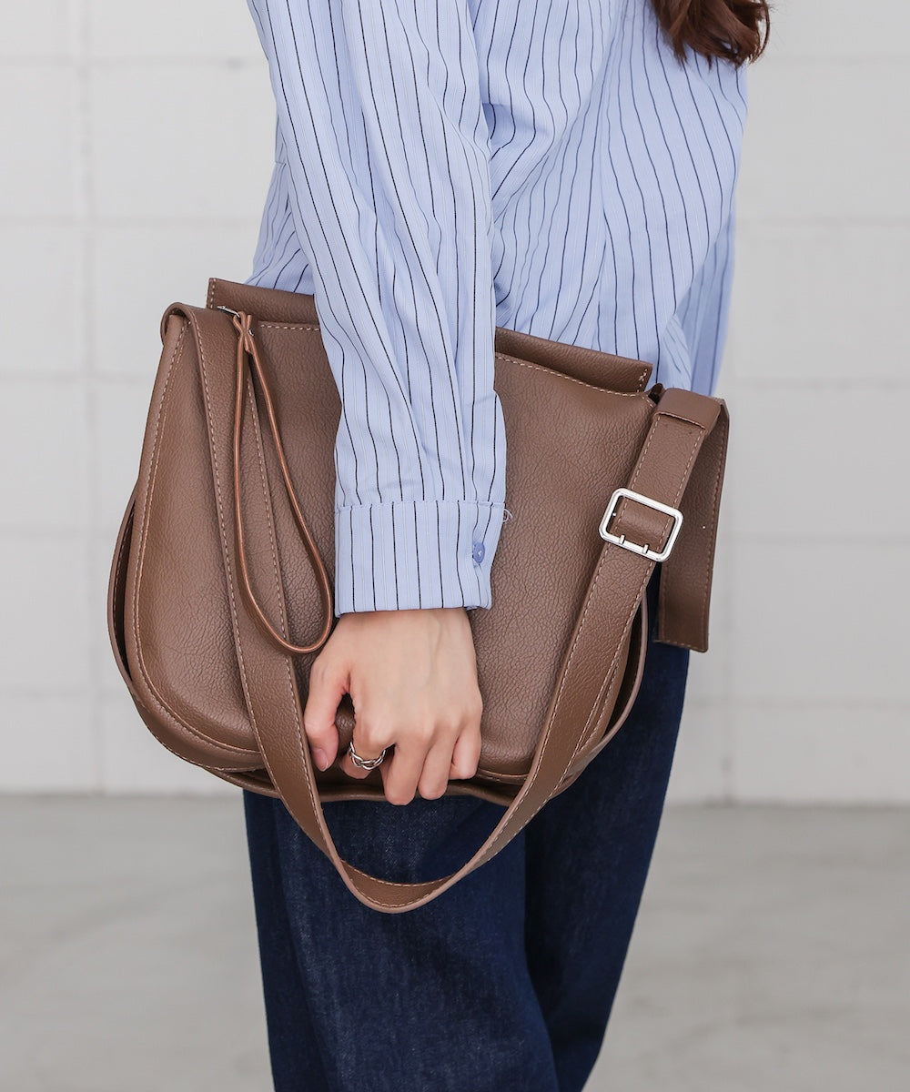 side belt design shoulder bag