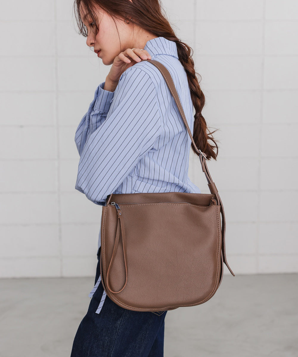 side belt design shoulder bag