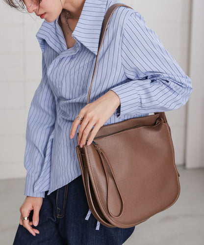 side belt design shoulder bag