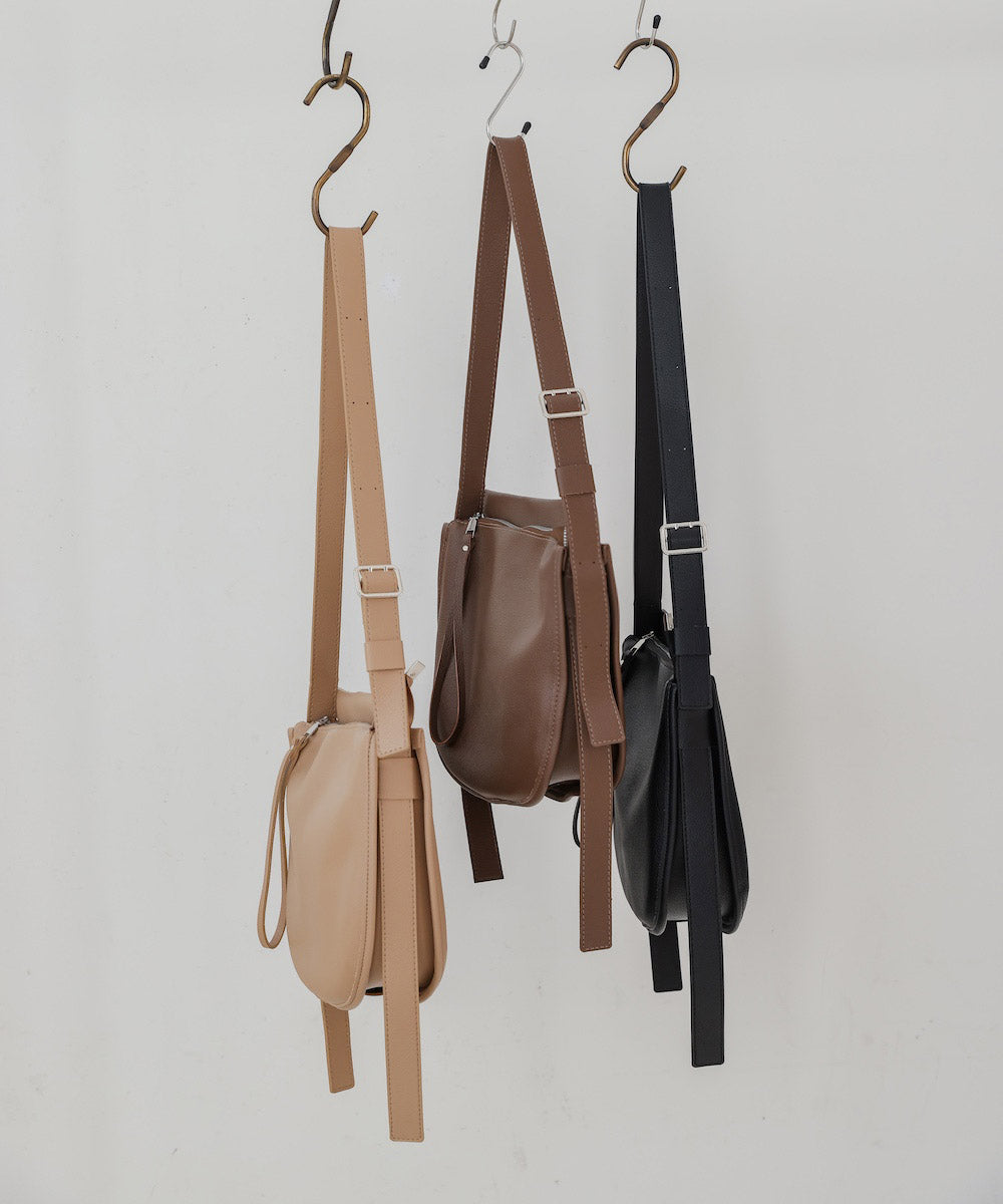 side belt design shoulder bag