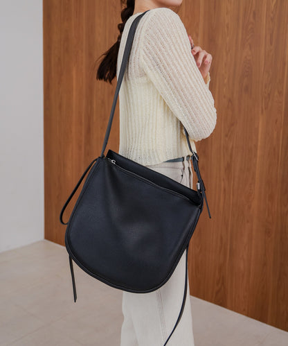 side belt design shoulder bag