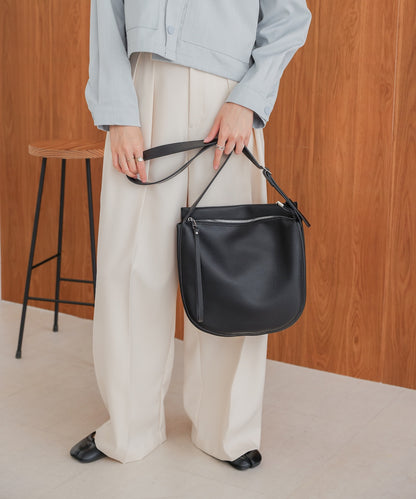 side belt design shoulder bag