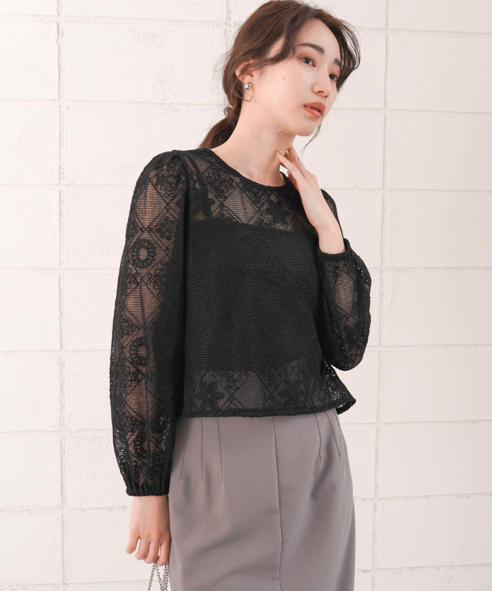 花柄レースブラウス