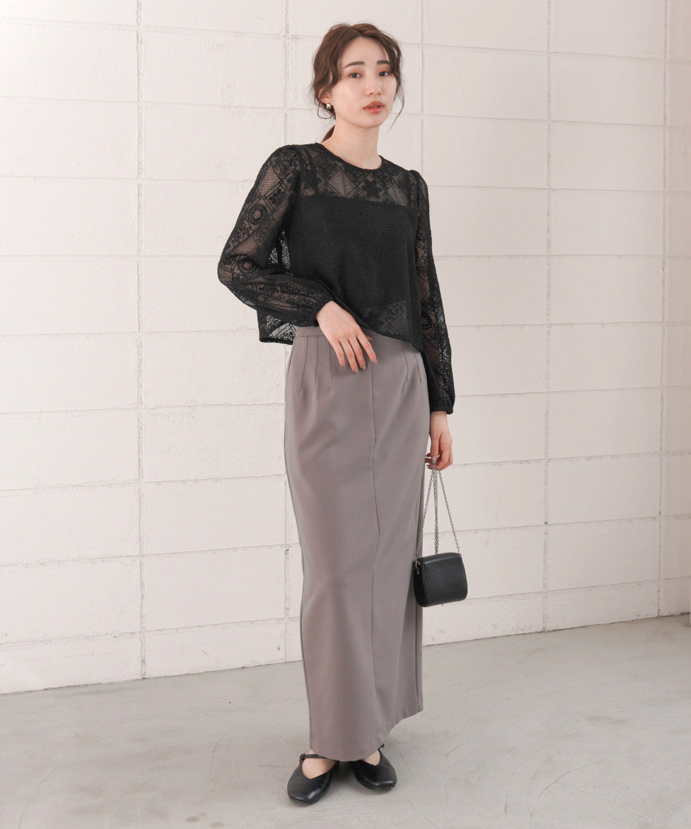 花柄レースブラウス