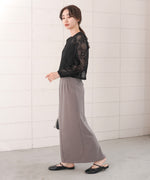 花柄レースブラウス