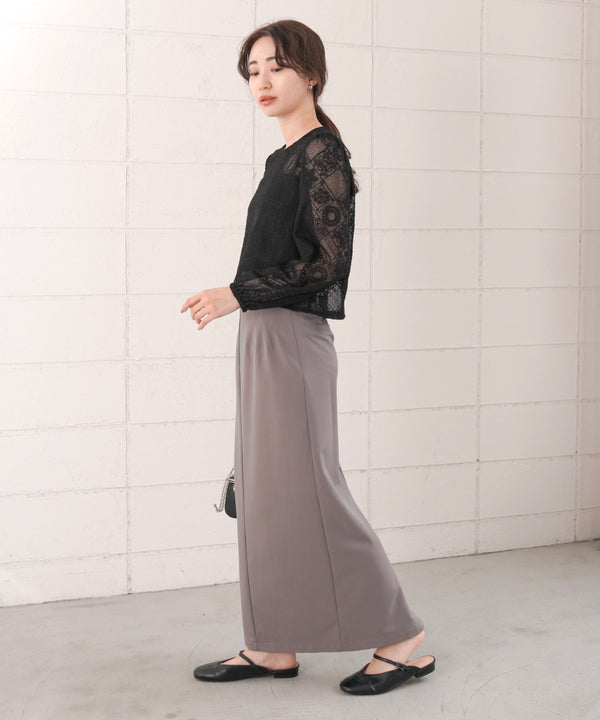 花柄レースブラウス