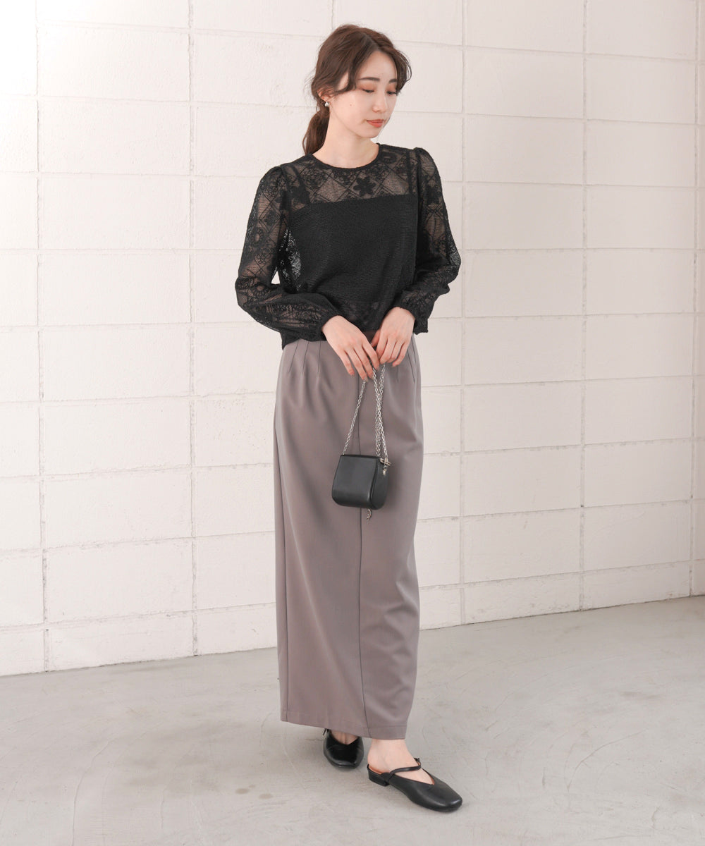 花柄レースブラウス