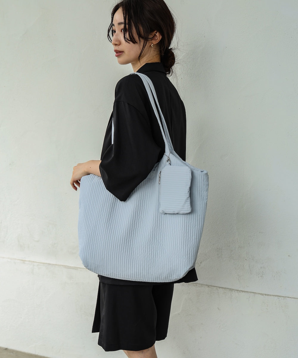 ポーチ付き軽量キルティング　ヌビバッグ