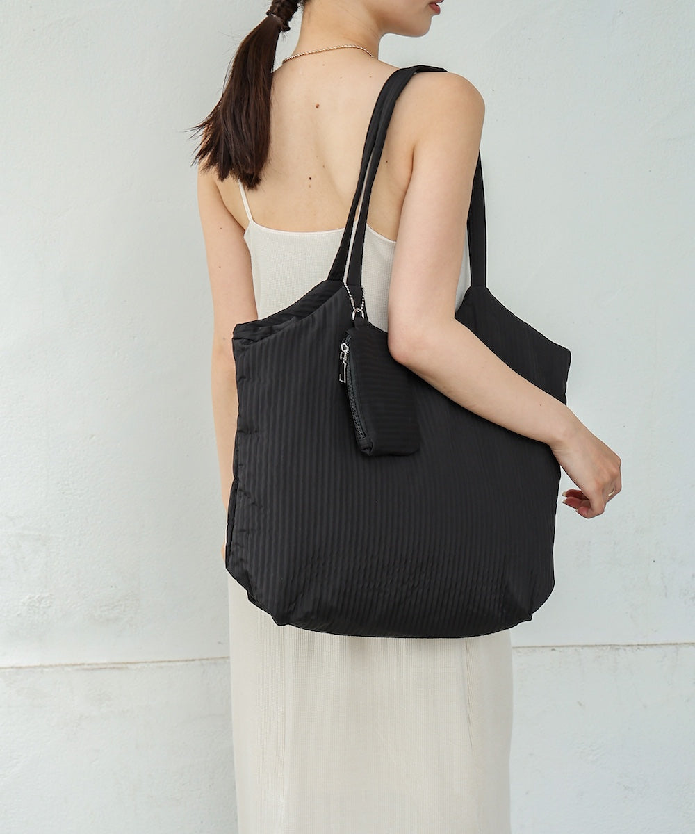 ポーチ付き軽量キルティング　ヌビバッグ