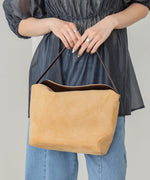 スエード調ハンドルバッグ