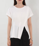 フロントタックデザイン　スリットトップス