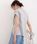 フロントタックデザイン　スリットトップス