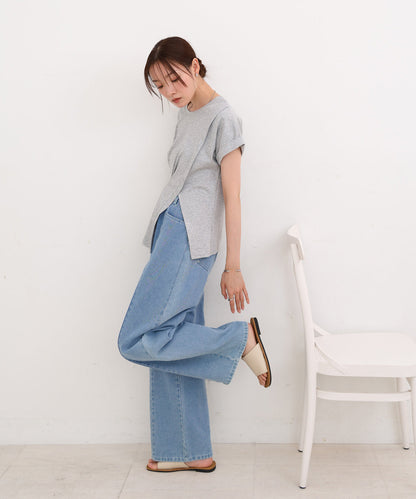 フロントタックデザイン　スリットトップス