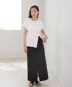 フロントタックデザイン　スリットトップス