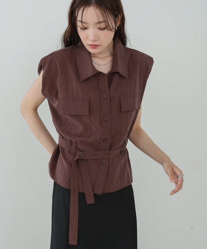 肩パット入りベストトップス