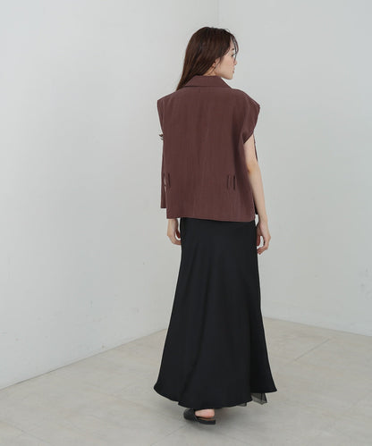 肩パット入りベストトップス