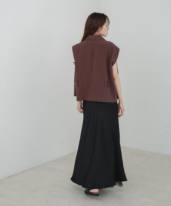 肩パット入りベストトップス