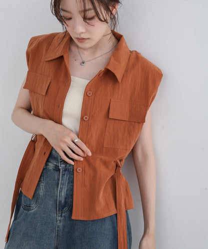 肩パット入りベストトップス