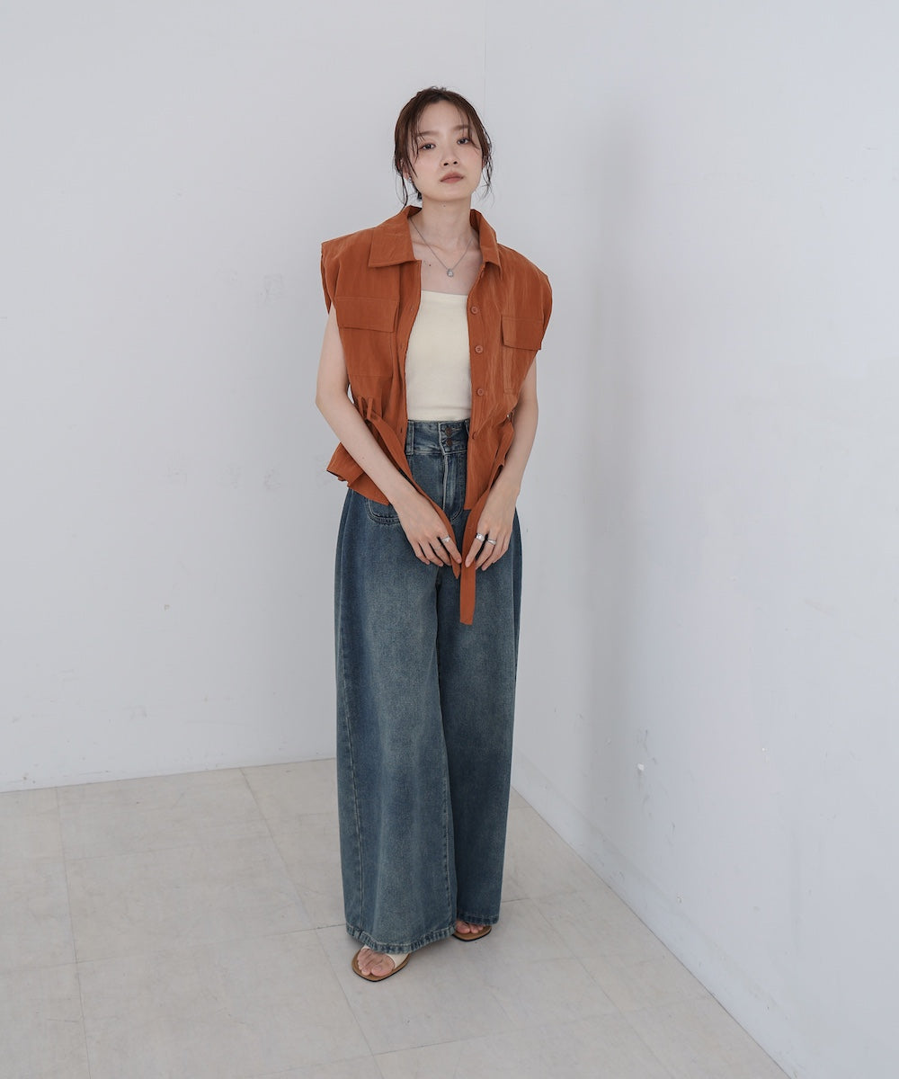 肩パット入りベストトップス