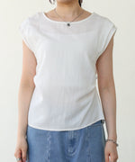 バックデザインノースリーブブラウス