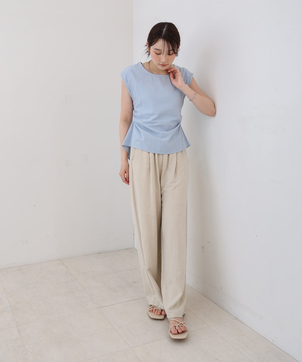 バックデザインノースリーブブラウス