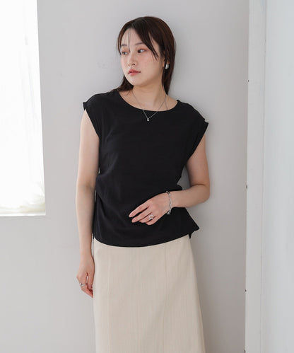 バックデザインノースリーブブラウス